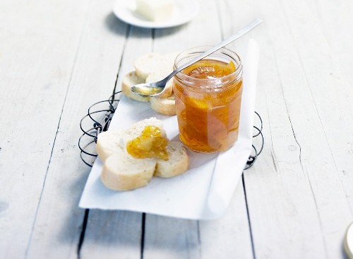 La marmellata di arance amare di Speer e Henry e l’affascinante angolo di Inghilterra del quinto piano…